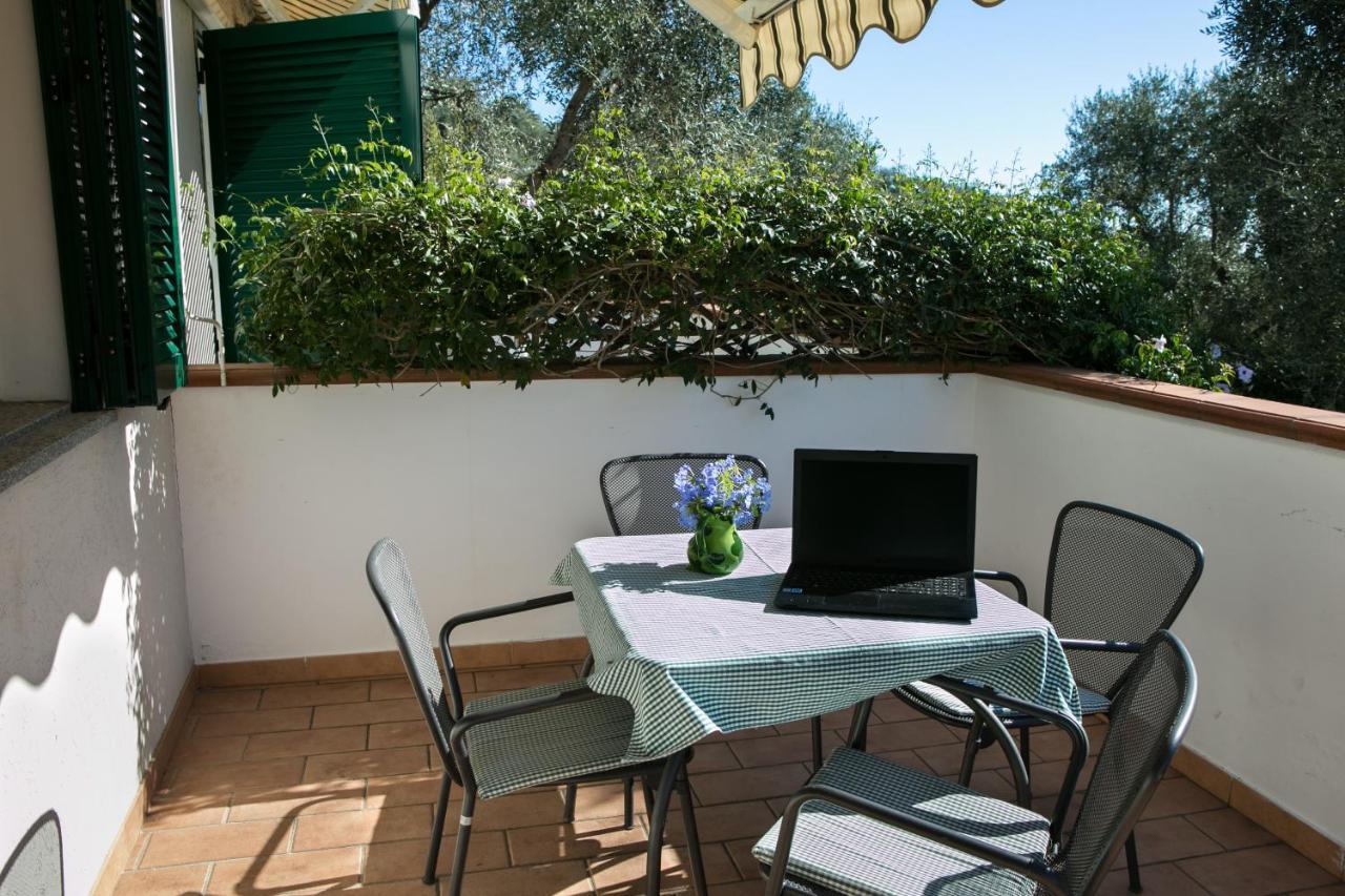 Le Raganelle Hotel Oneglia Exterior photo